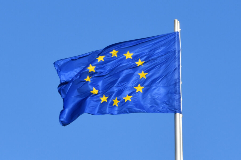 Viktiga utskott röstade för korridorförlängningen